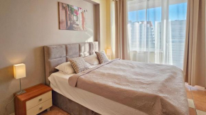 HOLIDAY HOME Slava New 608 z widokiem na morze